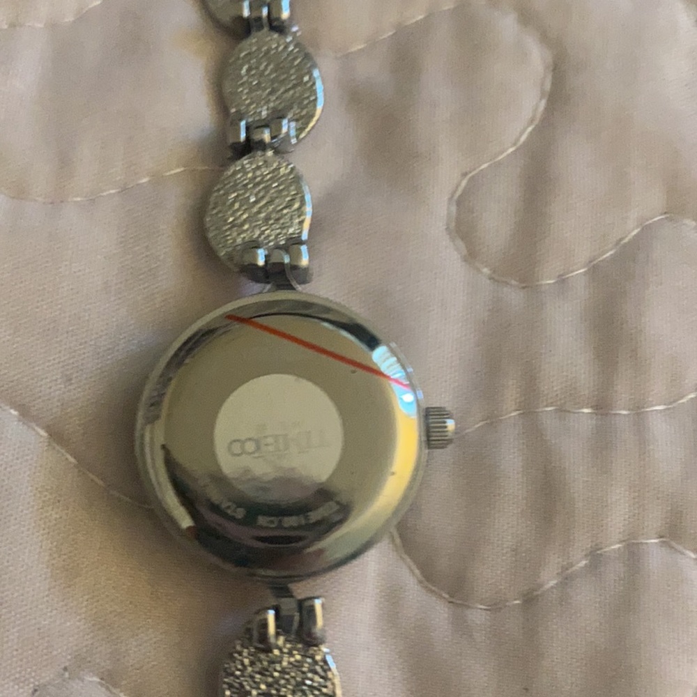 Timeco leaf watch - Picture 3 of 4
